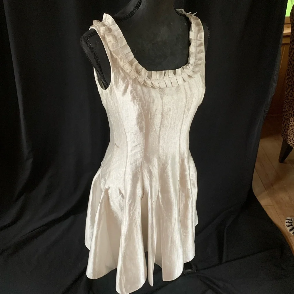 Badgley Mischka Champagne Shimmer Fit & Flare Cocktail Dress 2/4 - Picture 8 of 15